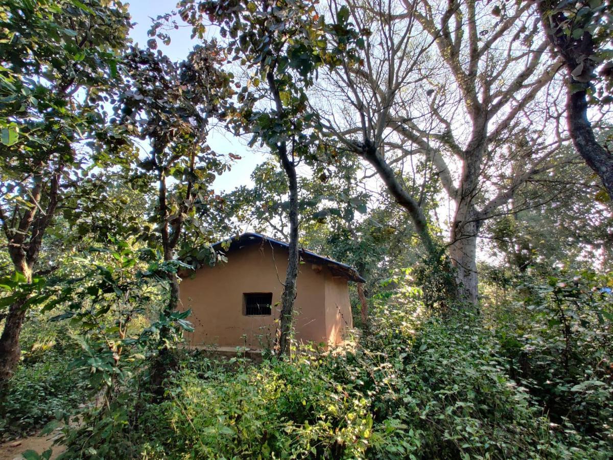 Surwahi Social Ecoestate Kānha 外观 照片
