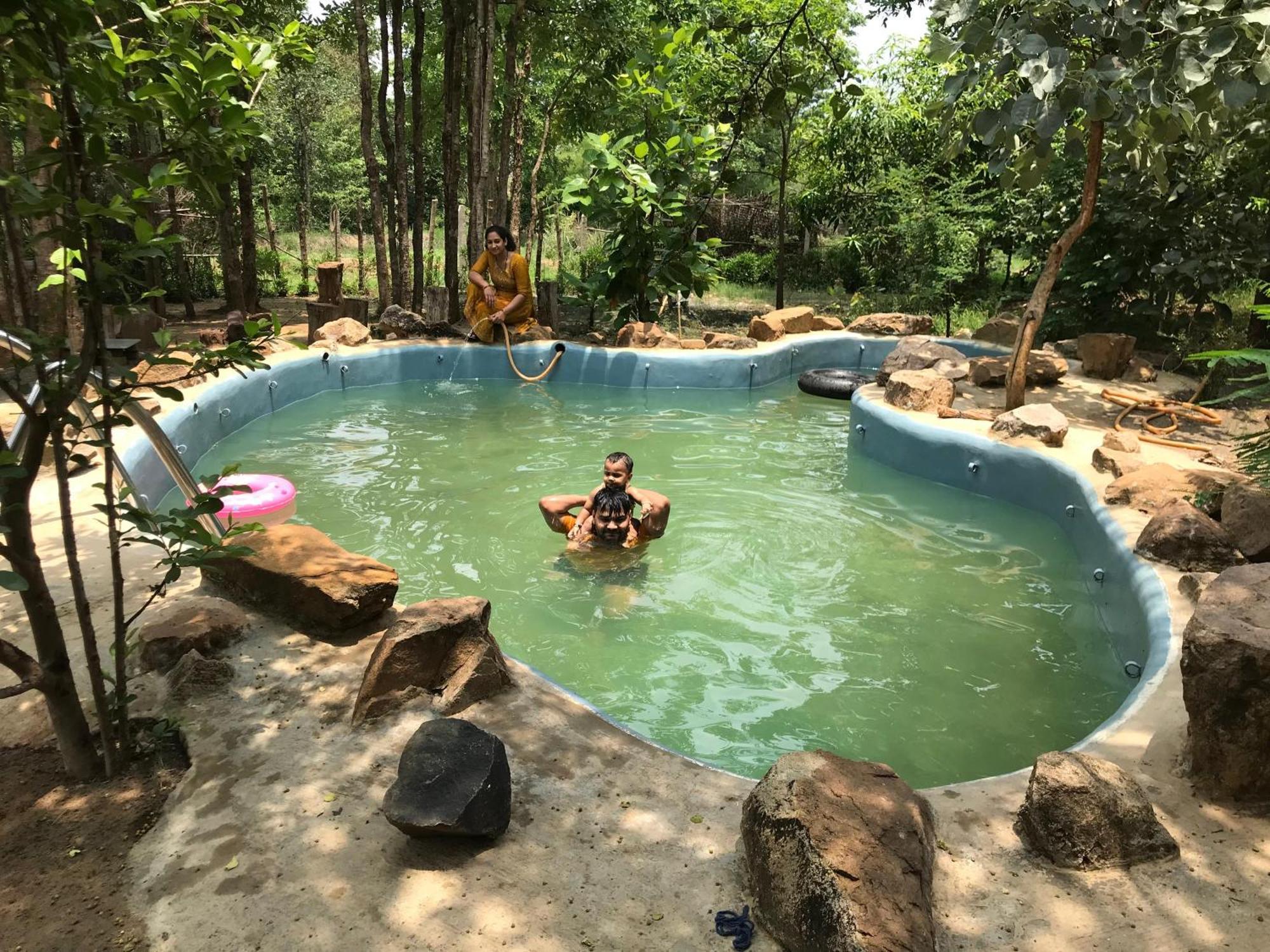 Surwahi Social Ecoestate Kānha 外观 照片